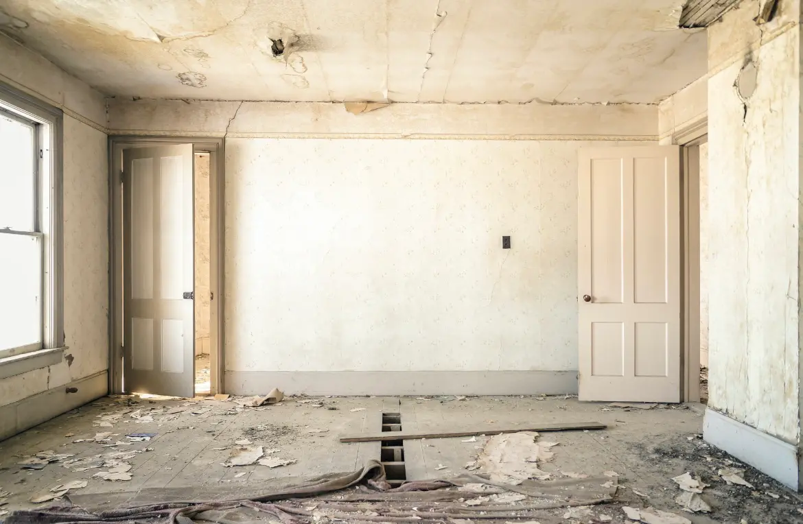 Waste disposal crew managing a cleanout project in Hatfield